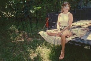 Kany Garcia Seating Plans