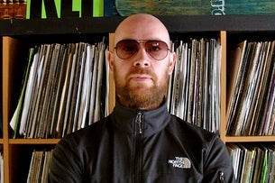 RAW OPEN AIR | MARK BROOM (UK) & PHARA (BE)