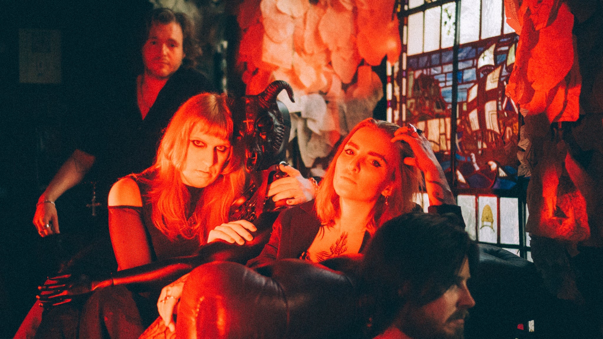 Mercy Girl, support: villaz