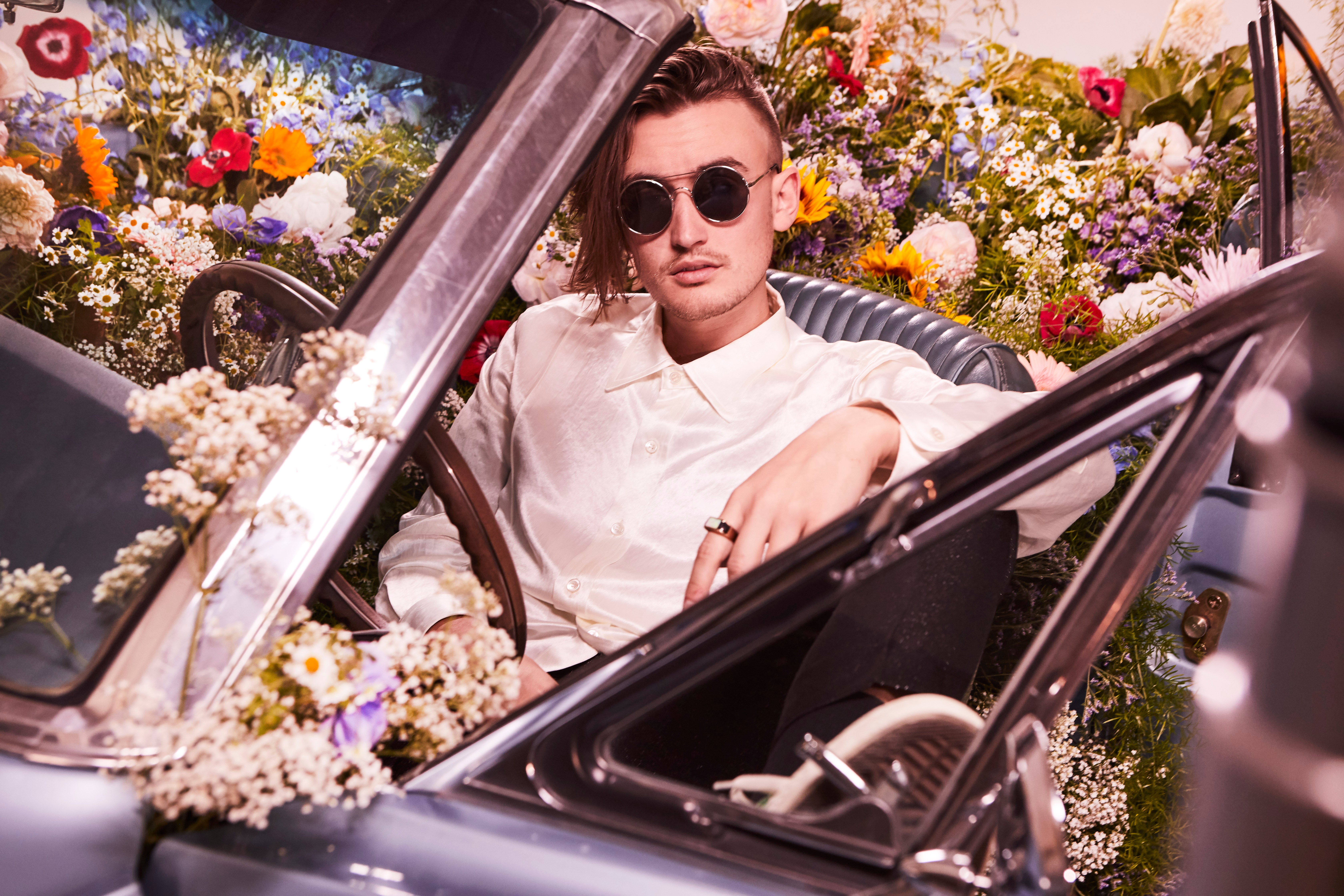 GNASH with Special Guests