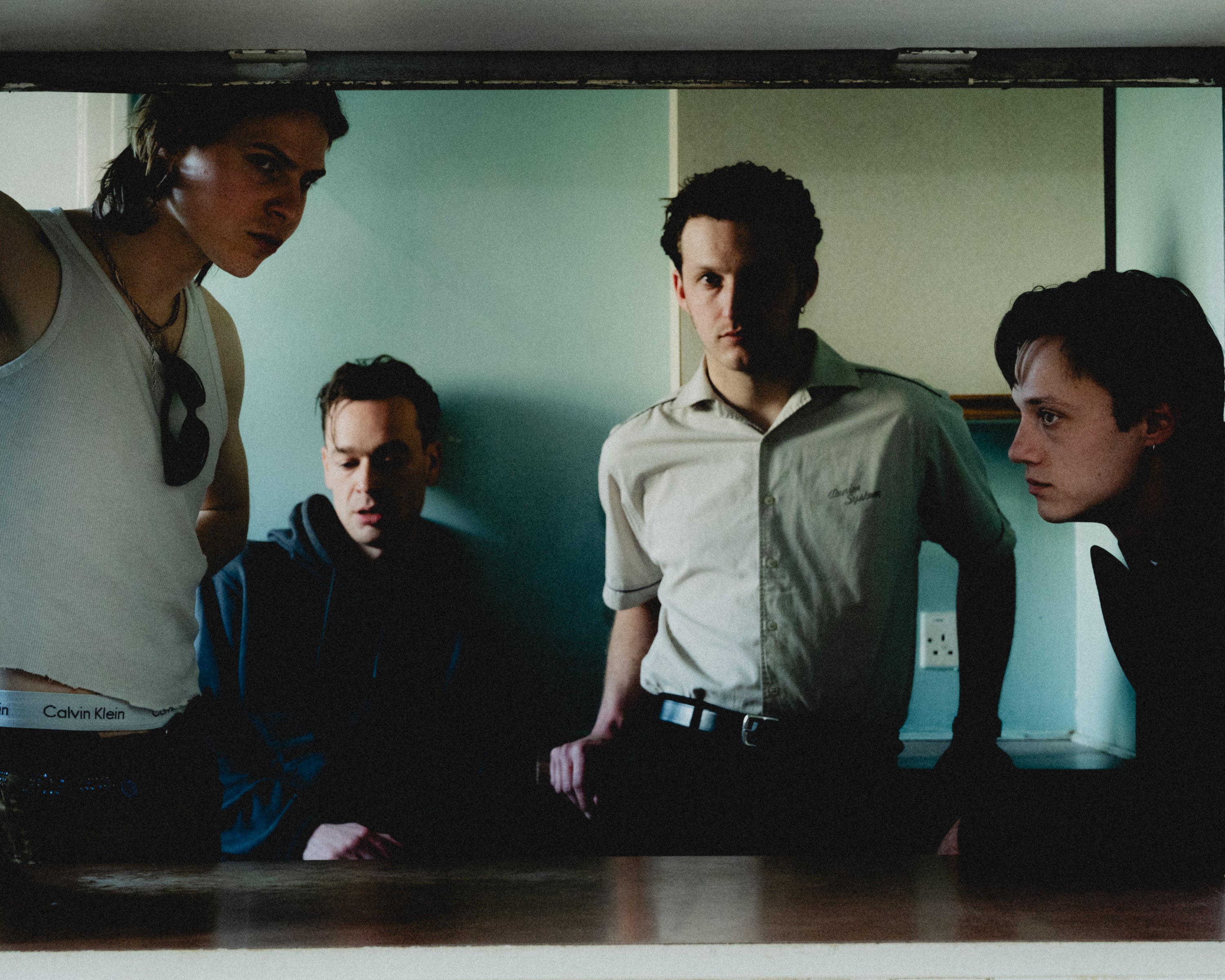 Legss – 2026-02-21