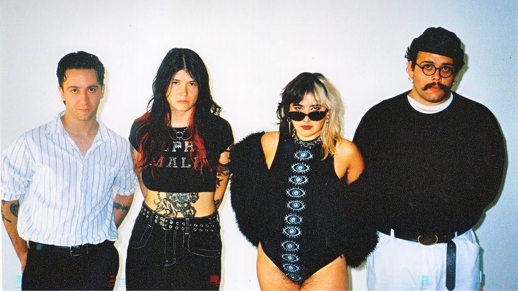 Destroy Boys with illuminati hotties and The Rat Utopia Experiment presented by Thalia Hall & Riot Fest en Chicago el martes 6 de abril de 2027
