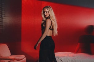Racing + Becky Hill - Grandstand & Paddock