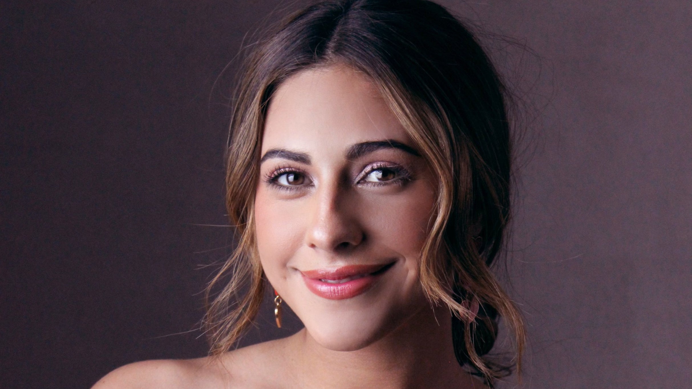 Poly Díaz (En Español) at Cobb’s Comedy Club – San Francisco, CA