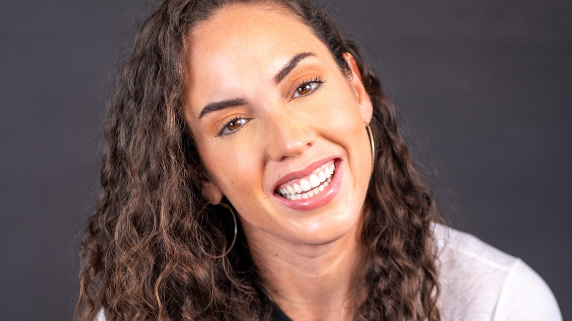 Netflix Is A Joke Presents: Caitlin Peluffo