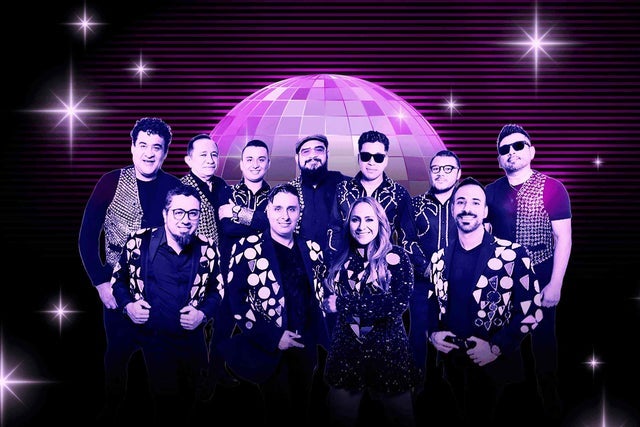 Muziek Grand Band, Fuego en la Pista