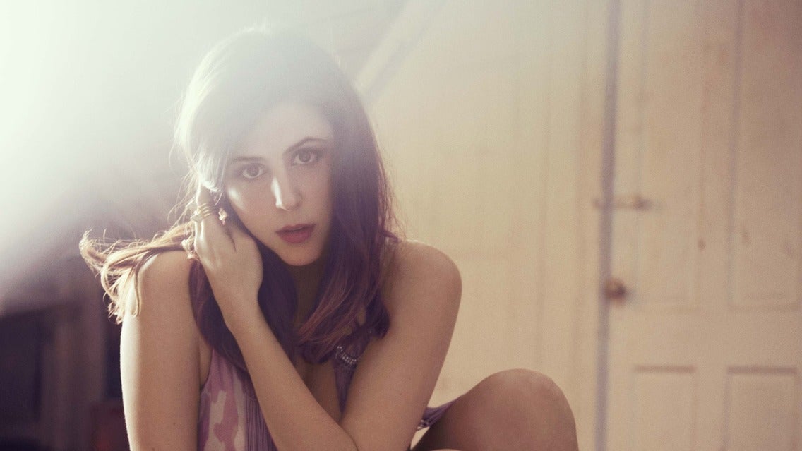 Jillette Johnson