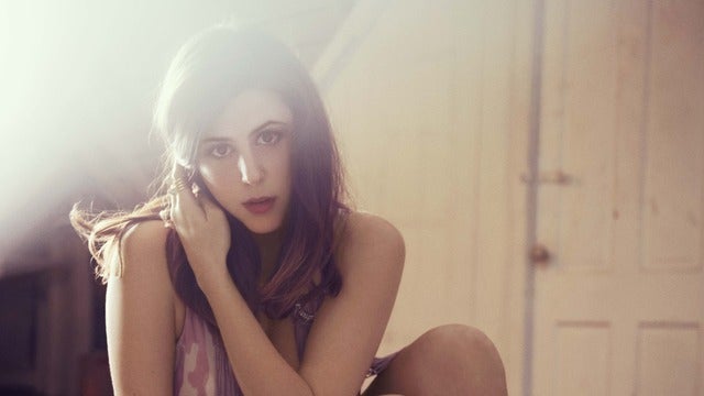 Jillette Johnson