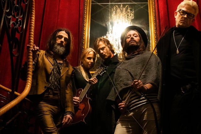 Ticket Reselling Atomic Swing