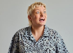 Harriet Dyer: Easily Distra... Seating Plans