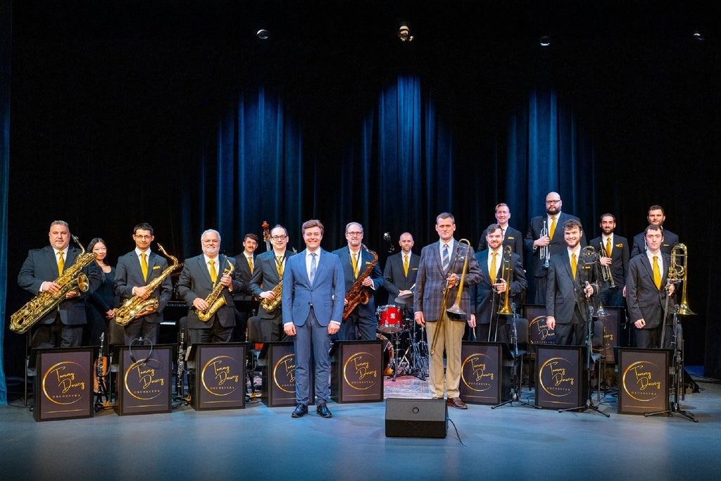 Tommy Dorsey Orchestra: Tribute to Frank Sinatra