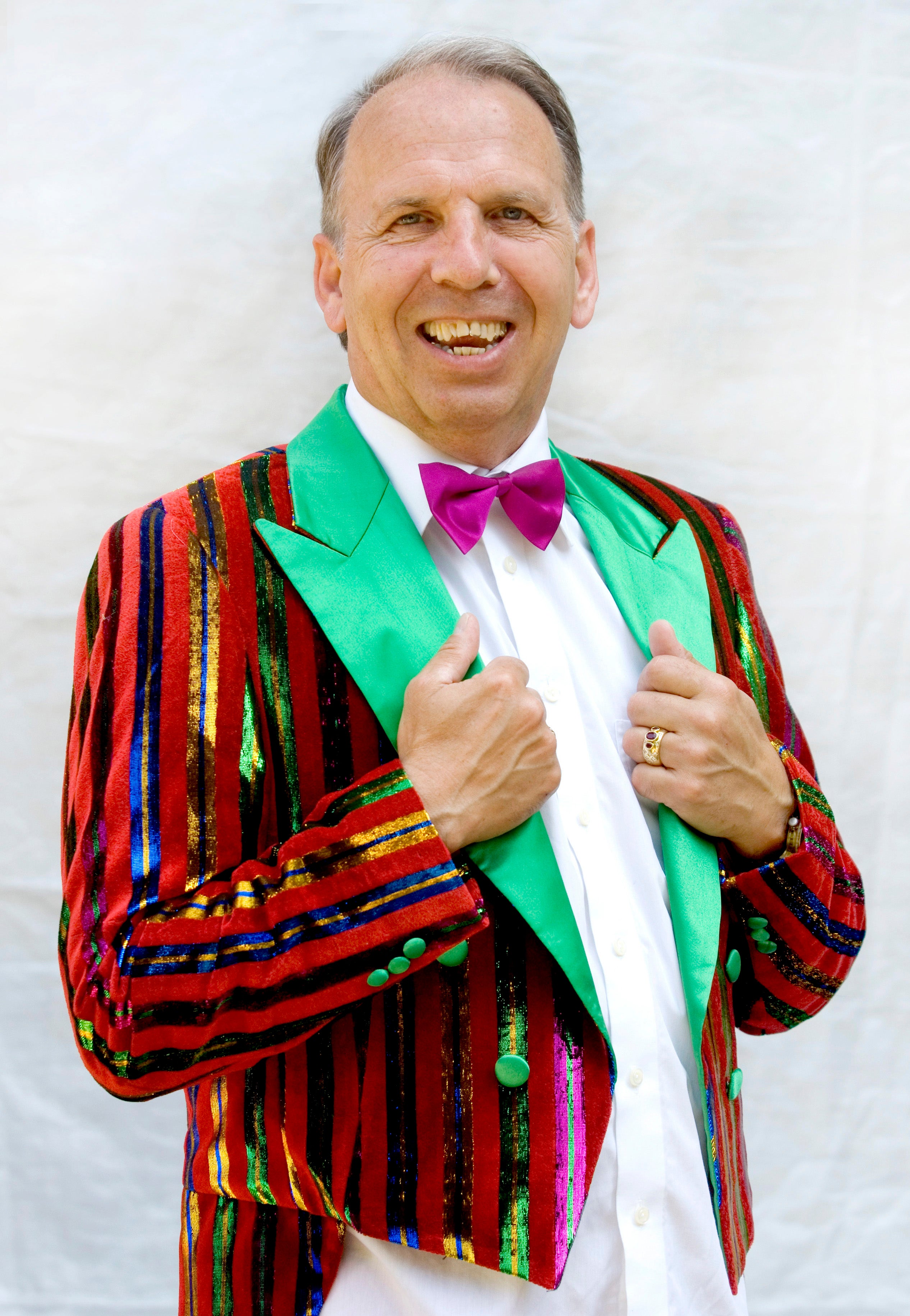 Foredragsshow med Jacob Haugaard - Refleksioner grin og genhor