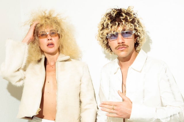 BIG SIS pre-sale code