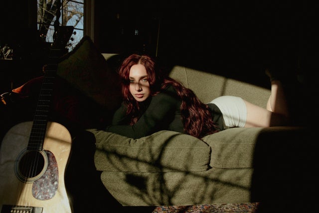 Official Anna Graves presale code (Via TMPresale.com)