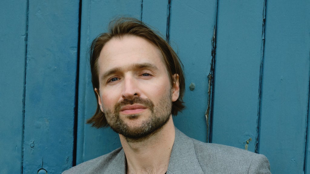 Hayden Thorpe - Performing the songs of Wild Beasts