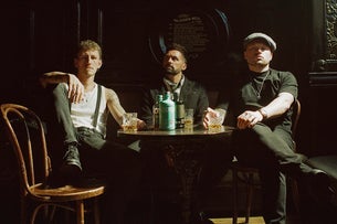 Nathan Evans and Saint Phnx Band