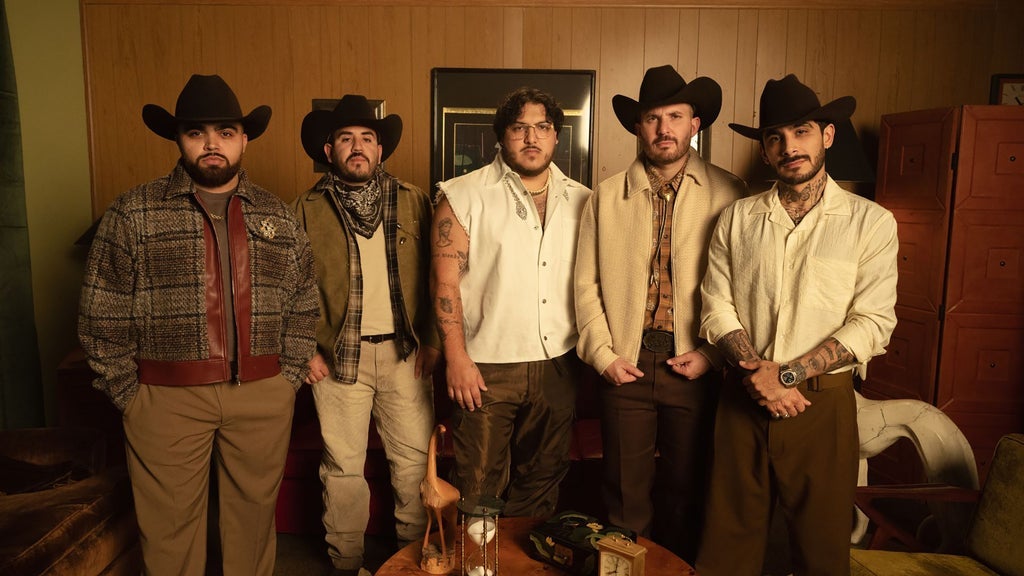 Grupo Frontera - Triste Pero Bien C*bron Tour photo 5