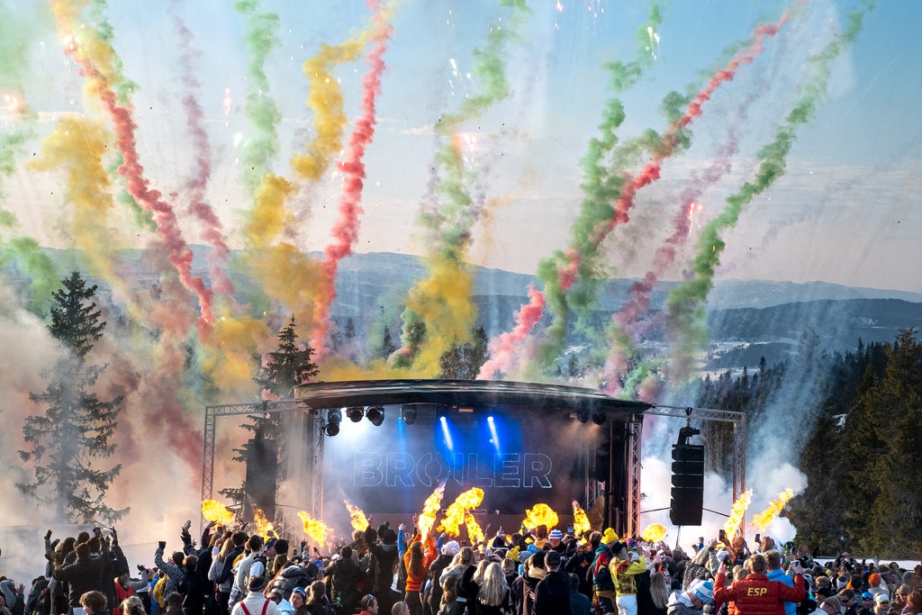 Gaiastova Nyttårsfeiring med CLMD show poster