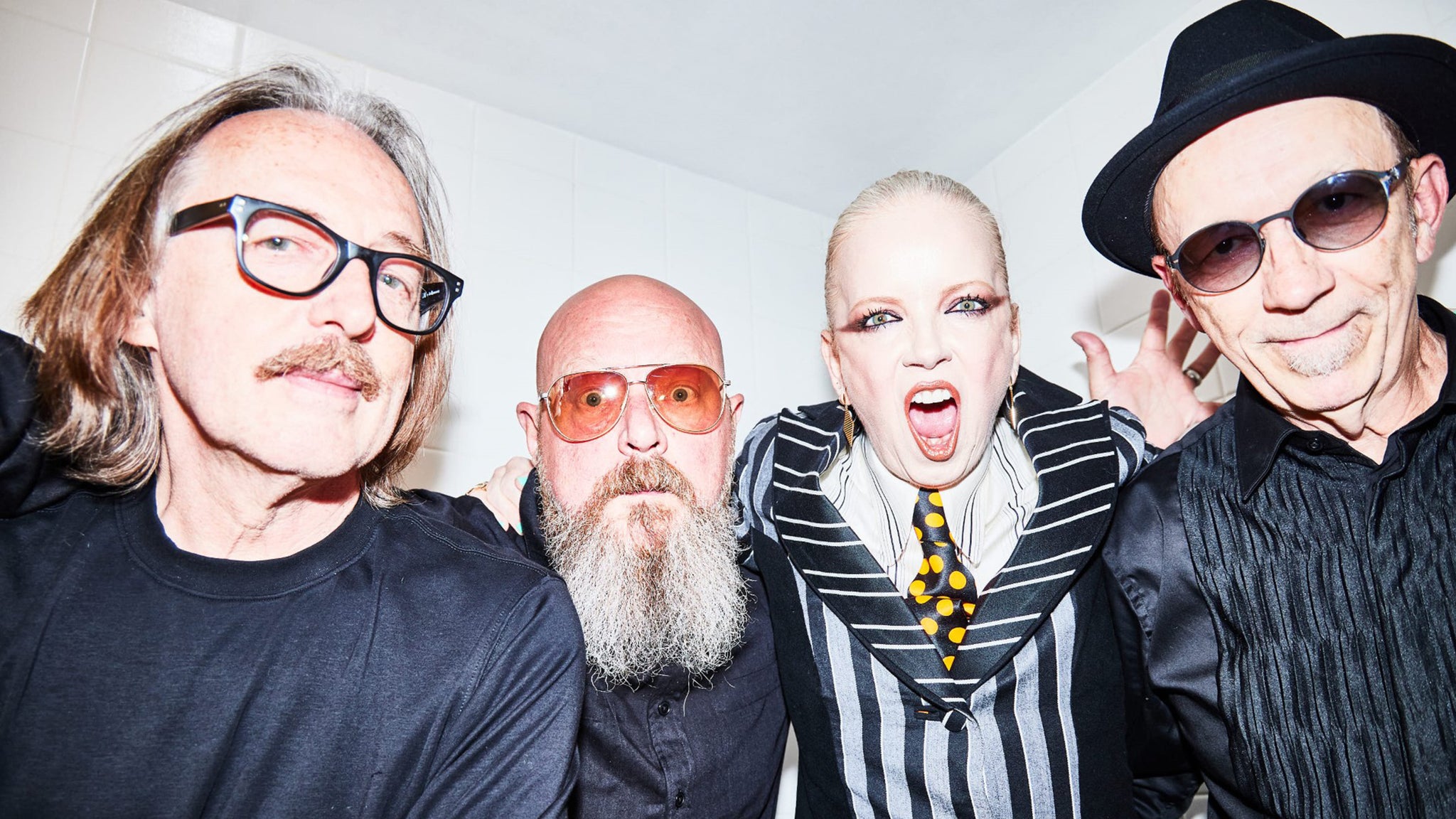 Garbage w/ Starcrawler