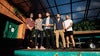 Hands Like Houses עם אורחים מיוחדים