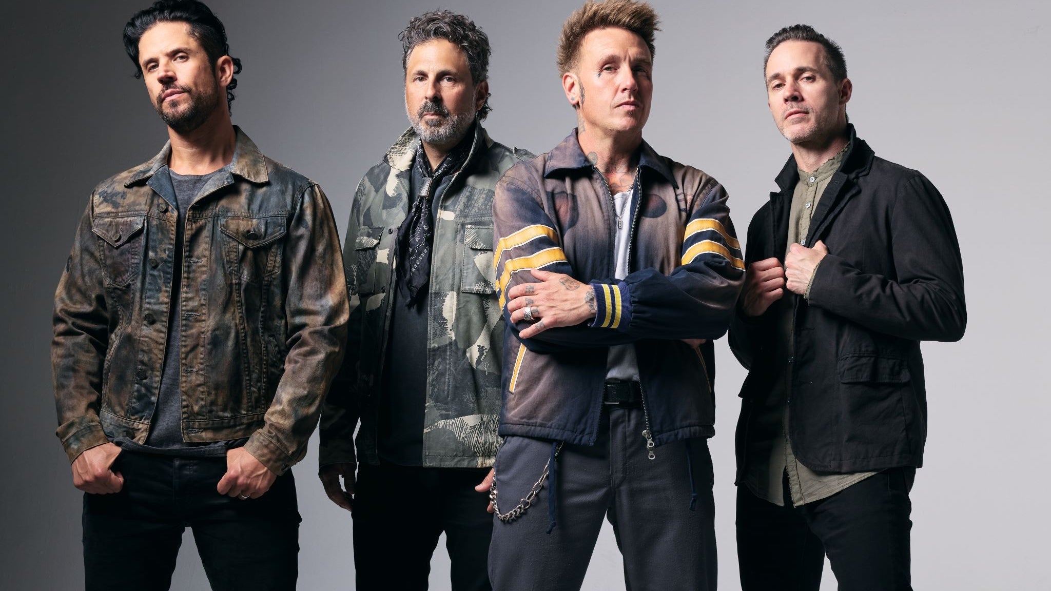 Papa Roach - Rise of the Roach