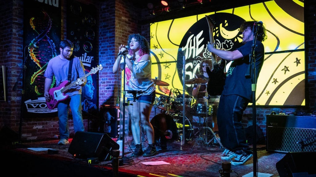 The Schwegs, tricktheriddle, Wickham Falls