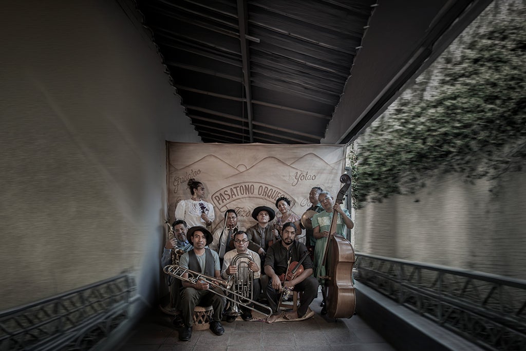 Pasatono Orquesta. Música para curar la tiricia.