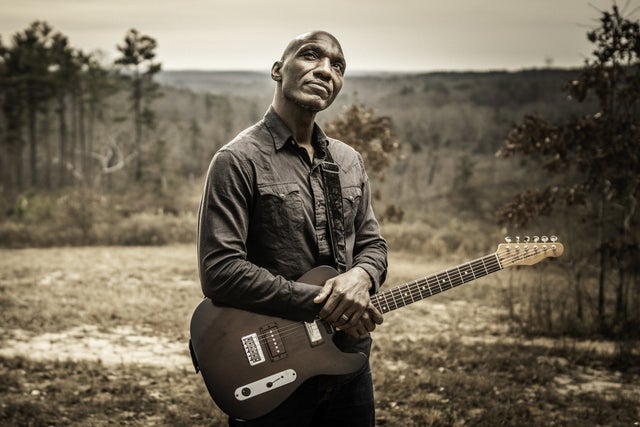 Cedric Burnside hero