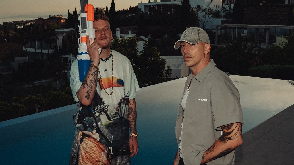 BONEZ MC & RAF CAMORA - 10 JAHRE PALMEN AUS PLASTIK TOUR