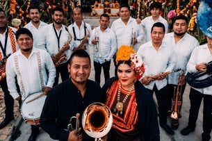 Natalia Cruz y La Istmeña, Música tradicional y contemporánea del Itsm — Explanada de la AlhAondiga de Granaditas