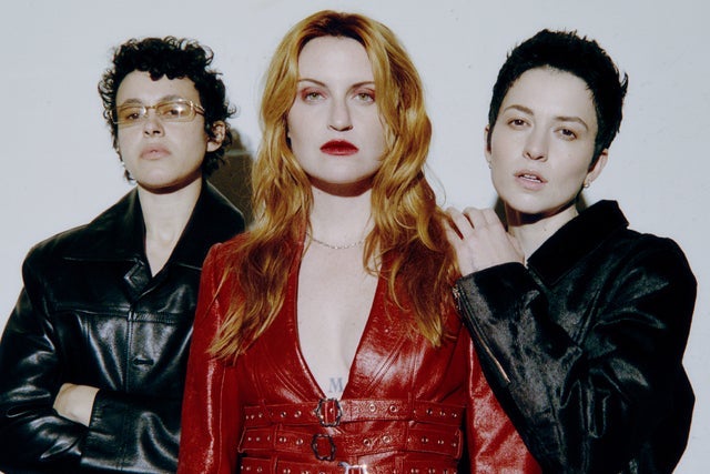 Official presale info for MUNA