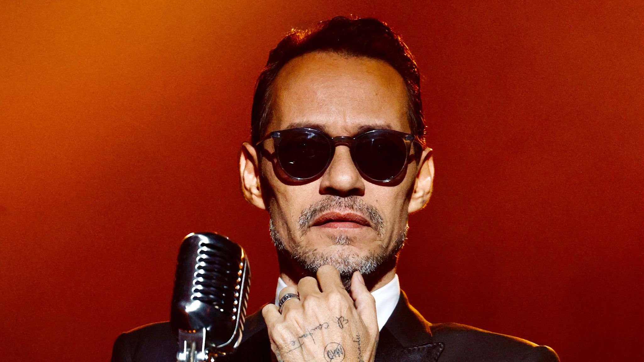 presale passcode for Marc Anthony Viviendo Tour tickets in Tampa - FL (Amalie Arena)