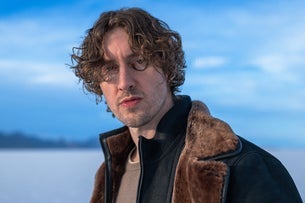 Dean Lewis