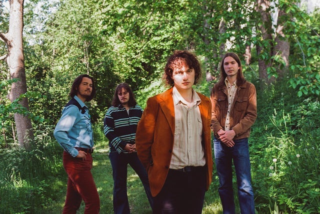 Ticket Reselling THE IMPOSSIBLE GREEN