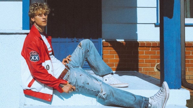 MGK: Lost Americana Tour | Vinyl Room Package