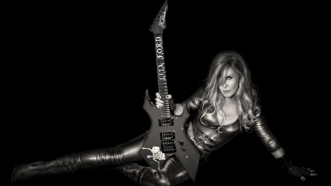 Photo of Lita Ford w/ Steelheart