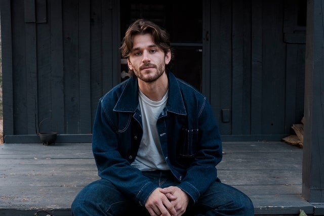 Jonah Kagen & Crowe Boys (Guests Under 18 Require Accompanying Adult)