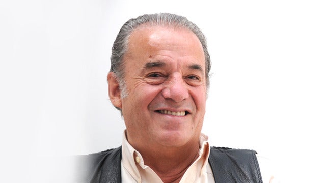 Oscar Chávez