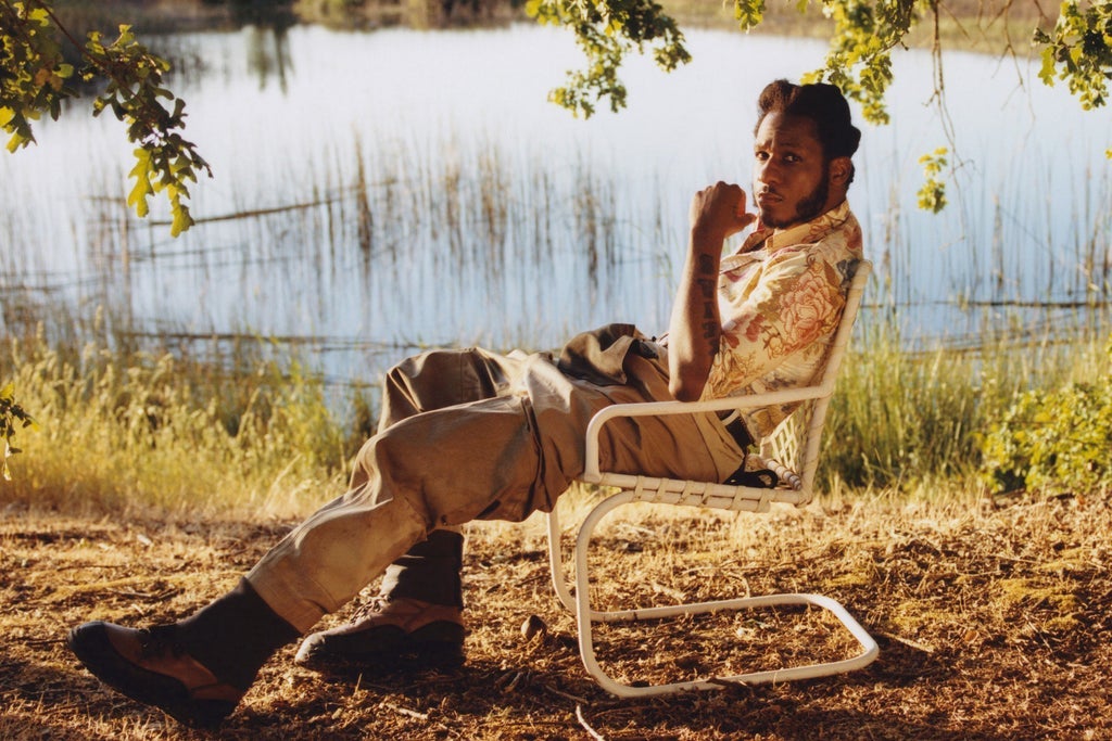 Leon Bridges w/ Hermanos Gutierrez