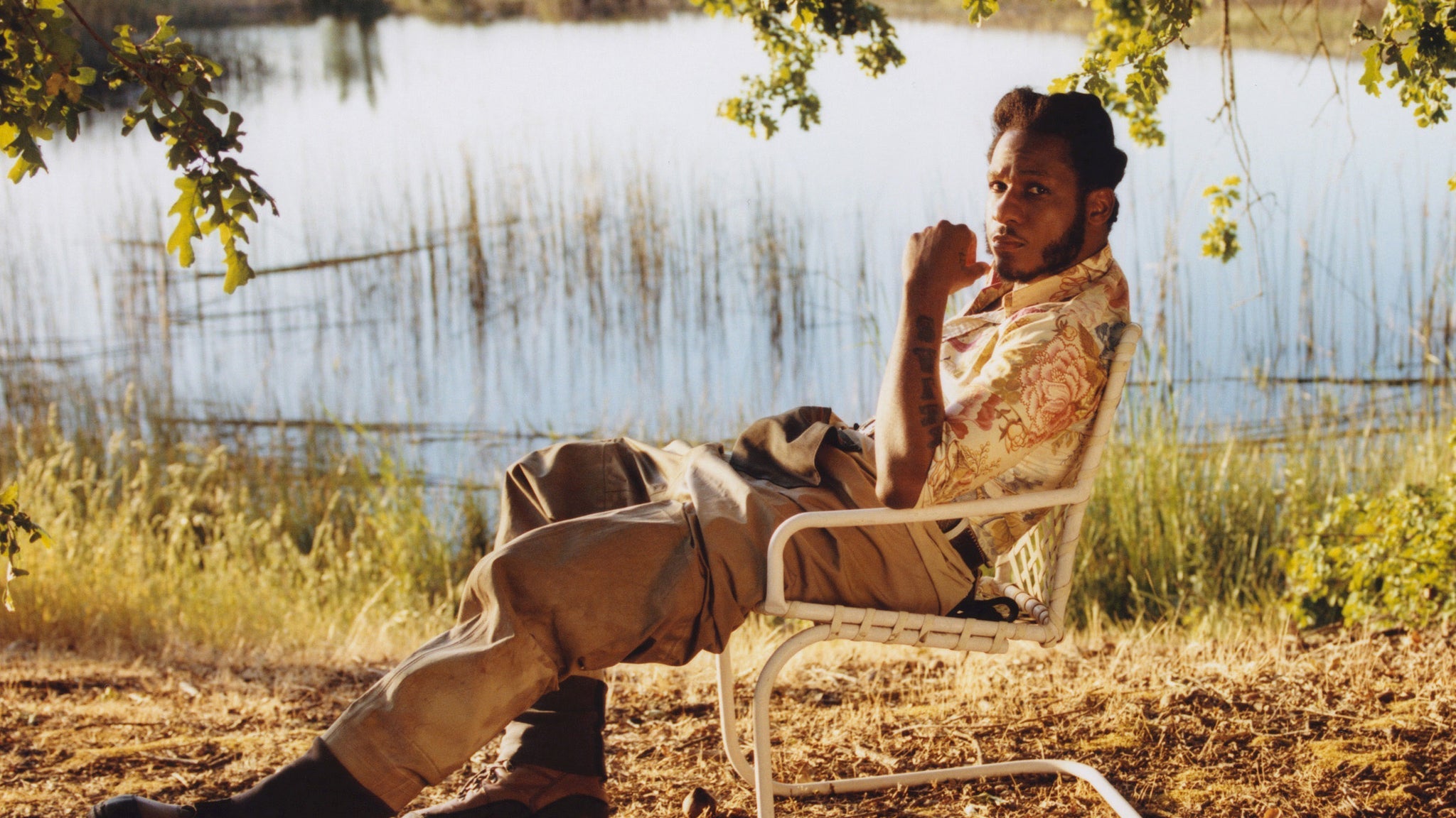 Leon Bridges w/ Hermanos Gutierrez