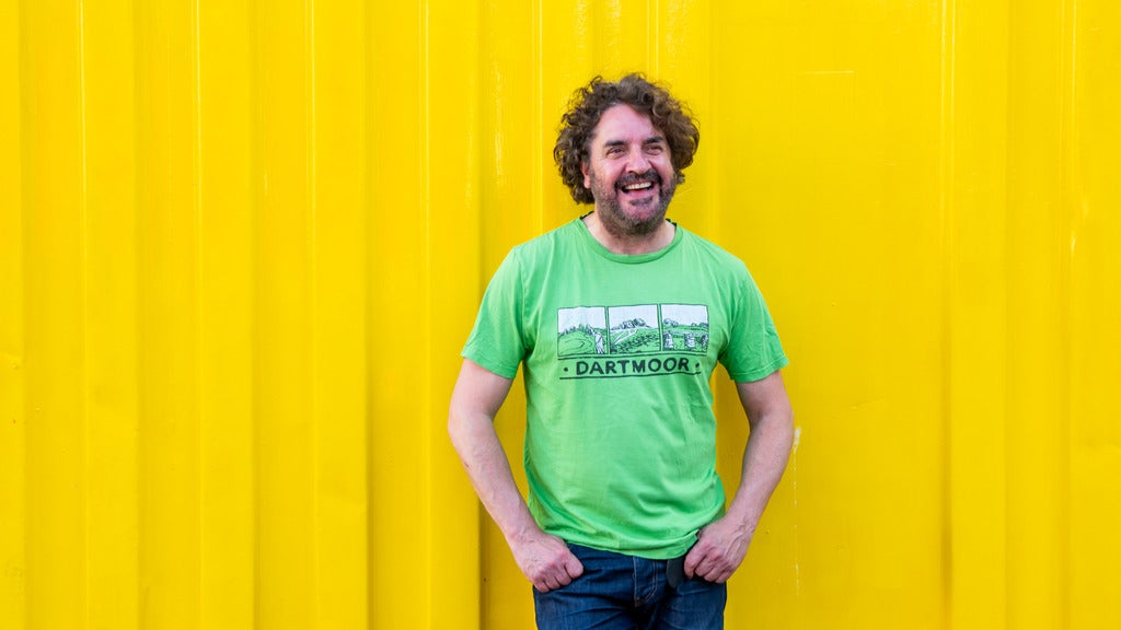 Hotels near Ian Prowse Events