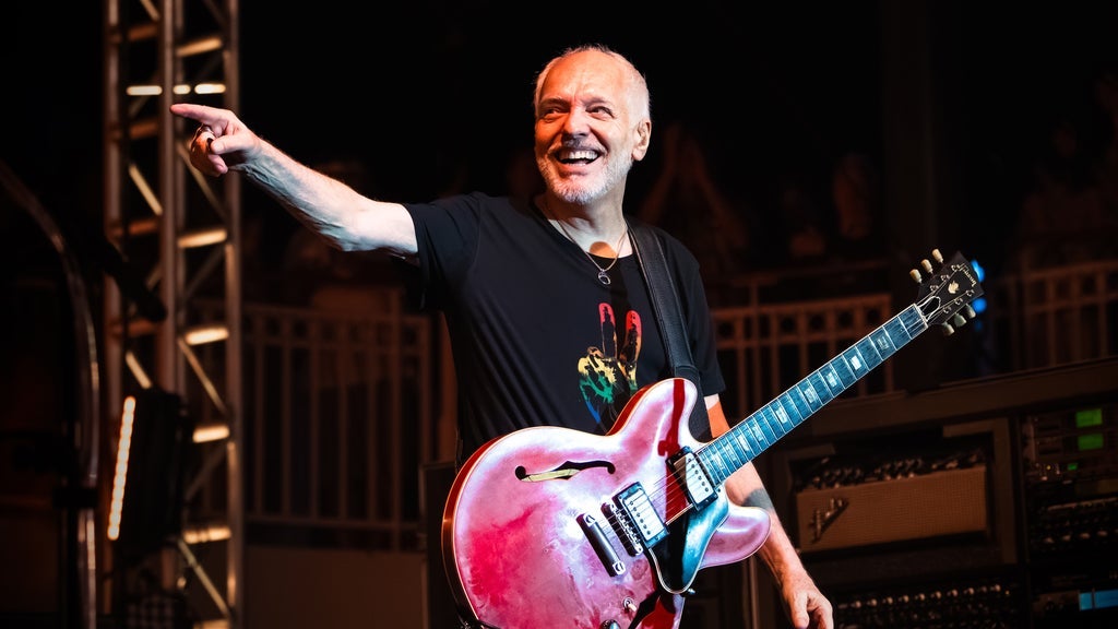 Hotels near Peter Frampton Events