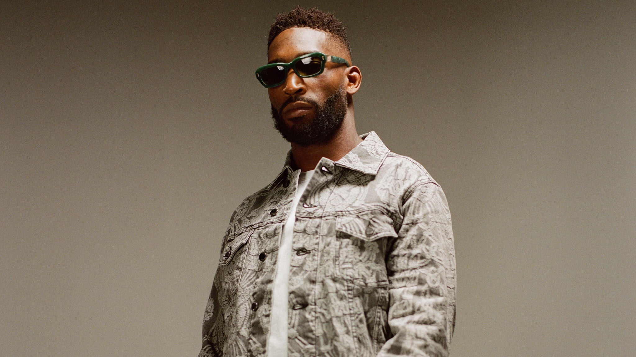 Tinie Tempah - Live After Racing
