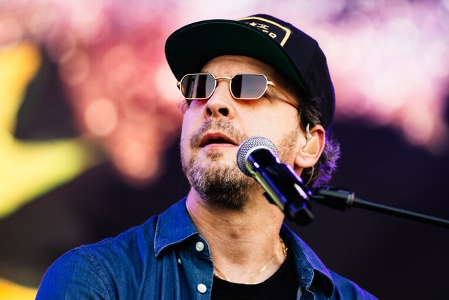 Presales to gavin degraw: members use these when buying pre-sale tickets