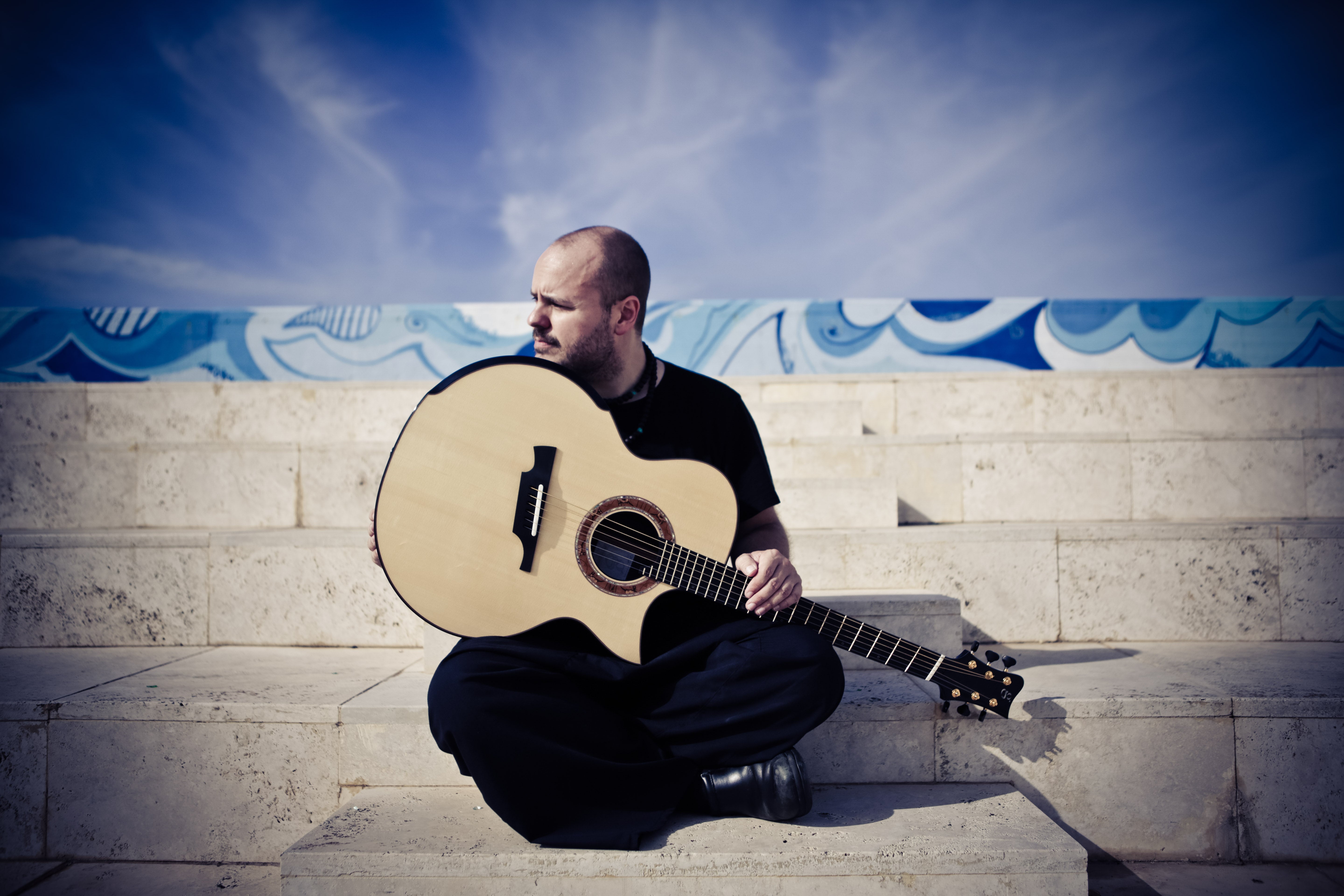 Andy Mckee & Jon Gomm