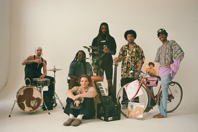 Good Lives Crew presale information on freepresalepasswords.com