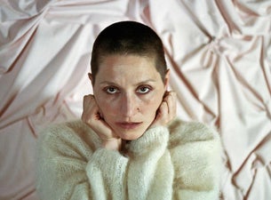 Cate Le Bon, 2025-11-10, Amsterdam