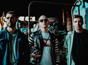 Two Door Cinema Club - Tourist History 15th Anniversary NYC Show