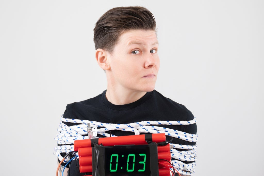 Grace Petrie: "This Is No Time To Panic!"