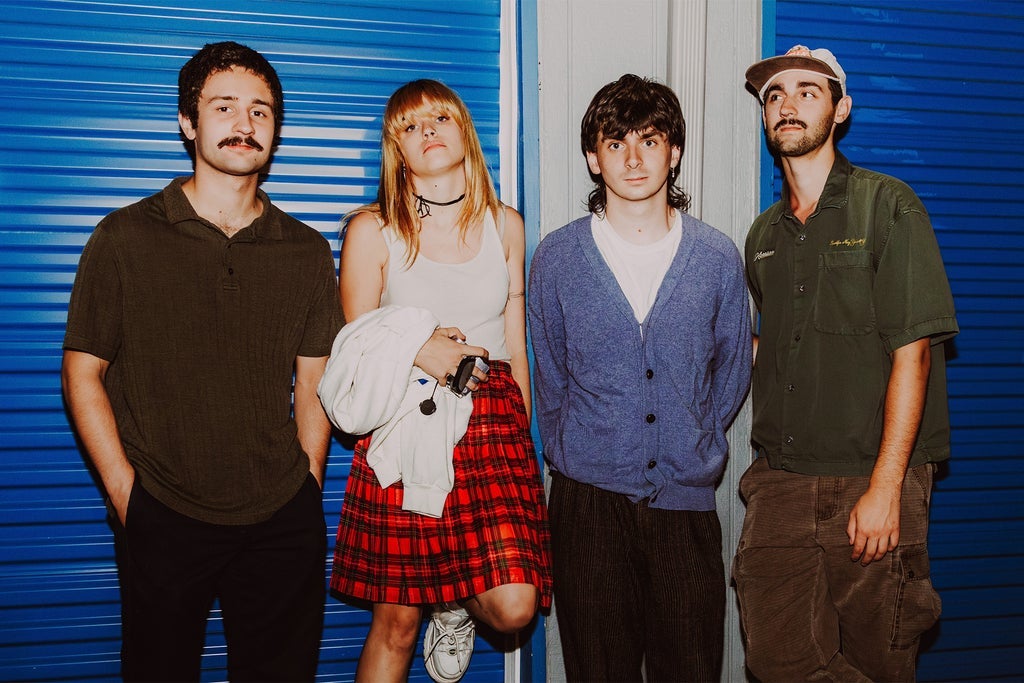 Willowake, Growing Pains